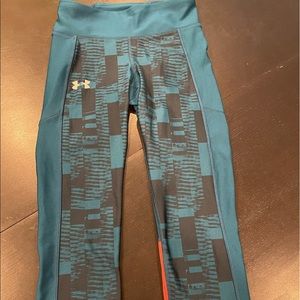 Under Armour Cropped Leggings